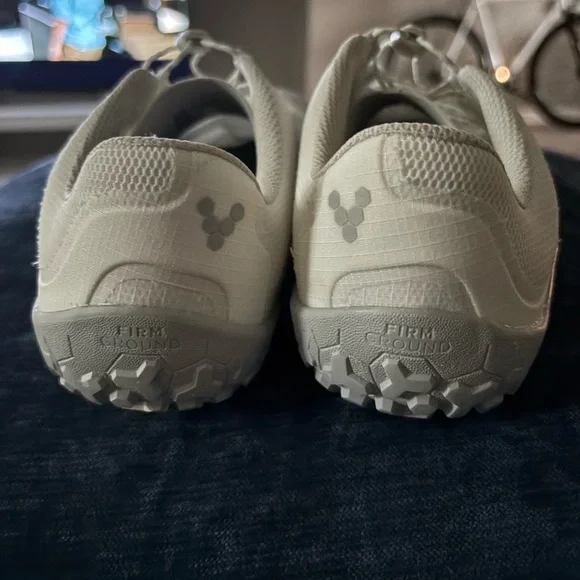 Vivobarefoot PRIMUS TRAIL FG 3.5 never worn - Picture 3 of 8
